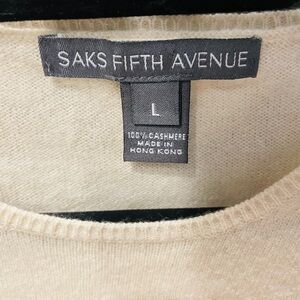 Saks Fifth Avenue Cream Short Sleeve Tee